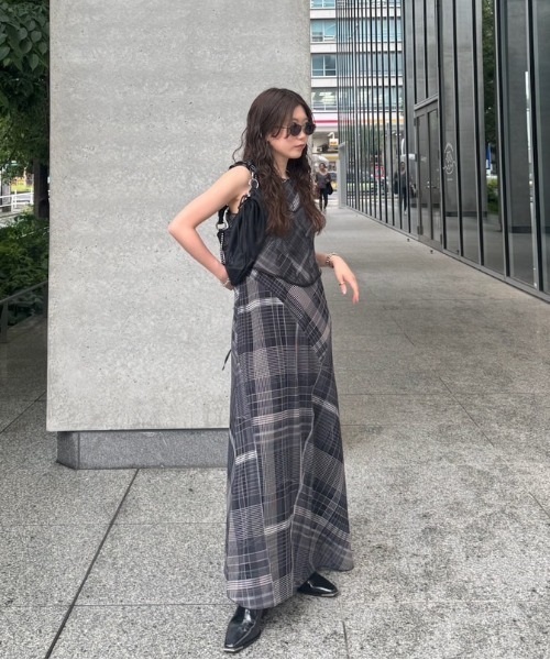 ワンピース MEDI STRAIN CHECK DRESS MEDI STRAIN CHECK DRESS