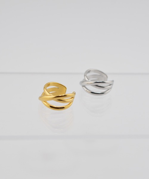 BROTHERHOOD(ブラザーフッド)の「【earyear】Crossover design peti Volume Ring(リング・レディース・ゴールド/シルバー・MEDIUM/SMALL/LARGE)」の3枚目の写真