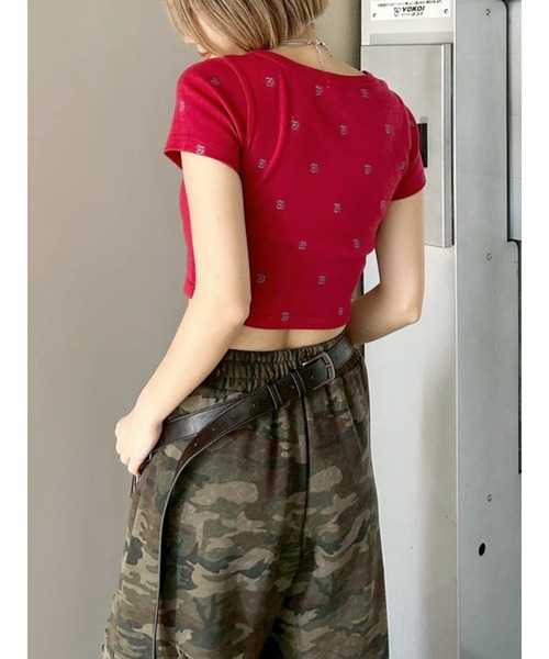 EVRIS（エヴリス）の「エンブロイダリーショートTシャツ（Tシャツ/カットソー・レディース・レッド/ホワイト/ブラック/カーキ・FREE）」の9枚目の写真