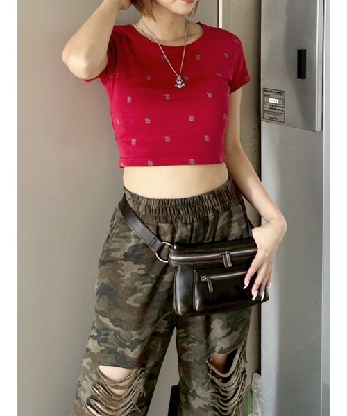 EVRIS（エヴリス）の「エンブロイダリーショートTシャツ（Tシャツ/カットソー・レディース・レッド/ホワイト/ブラック/カーキ・FREE）」の10枚目の写真