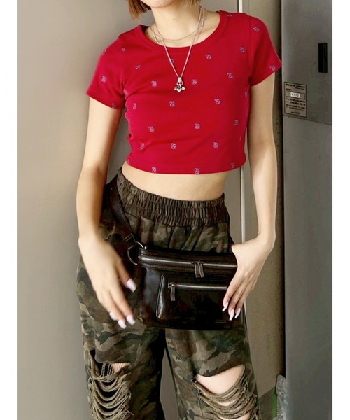 EVRIS（エヴリス）の「エンブロイダリーショートTシャツ（Tシャツ/カットソー・レディース・レッド/ホワイト/ブラック/カーキ・FREE）」の11枚目の写真