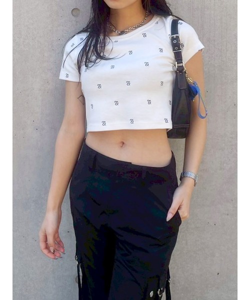 EVRIS（エヴリス）の「エンブロイダリーショートTシャツ（Tシャツ/カットソー・レディース・レッド/ホワイト/ブラック/カーキ・FREE）」の14枚目の写真