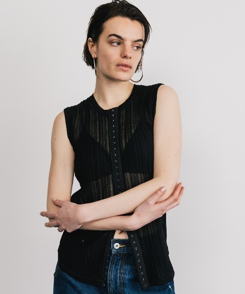 CREDONA(クレドナ)の「EURO HOOK SHEER RIB TOP/ユーロホックシアーリブトップ(Tシャツ/カットソー・レディース・ブラック/アイボリー・FREE)」の2枚目の写真