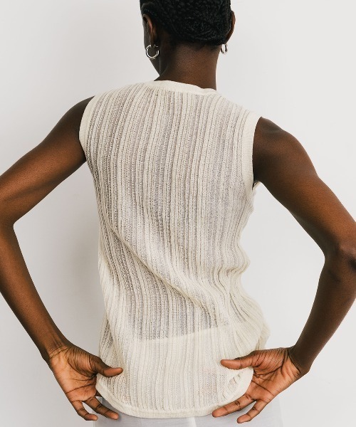CREDONA(クレドナ)の「EURO HOOK SHEER RIB TOP/ユーロホックシアーリブトップ(Tシャツ/カットソー・レディース・ブラック/アイボリー・FREE)」の8枚目の写真