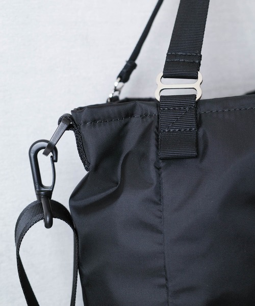 FREDRIK PACKERS（フレドリックパッカーズ）の「『FREDRIK PACKERS』 210D+600D MISSION TOTE(S) ミッション トートバッグ Sサイズ（トートバッグ・メンズ・ブラック/ベージュ/チャコールグレー・FREE）」の7枚目の写真
