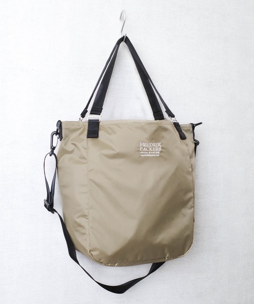 FREDRIK PACKERS（フレドリックパッカーズ）の「『FREDRIK PACKERS』 210D+600D MISSION TOTE(S) ミッション トートバッグ Sサイズ（トートバッグ・メンズ・ブラック/ベージュ/チャコールグレー・FREE）」の21枚目の写真
