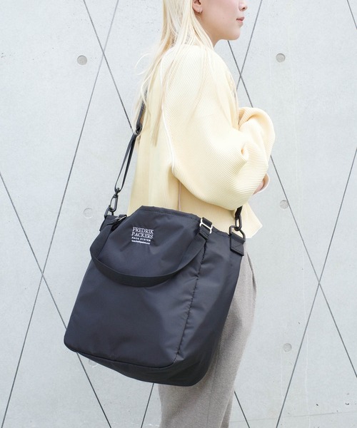 FREDRIK PACKERS（フレドリックパッカーズ）の「『FREDRIK PACKERS』 210D+600D MISSION TOTE(S) ミッション トートバッグ Sサイズ（トートバッグ・メンズ・ブラック/ベージュ/チャコールグレー・FREE）」の19枚目の写真