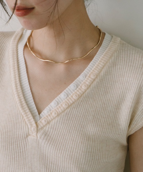 DRWCYS(ドロシーズ)の「レイヤードライクリブトップス(ニット/セーター・レディース・アイボリー/グレー・FREE)」の8枚目の写真