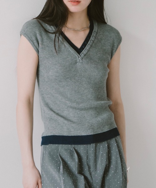 DRWCYS(ドロシーズ)の「レイヤードライクリブトップス(ニット/セーター・レディース・アイボリー/グレー・FREE)」の16枚目の写真