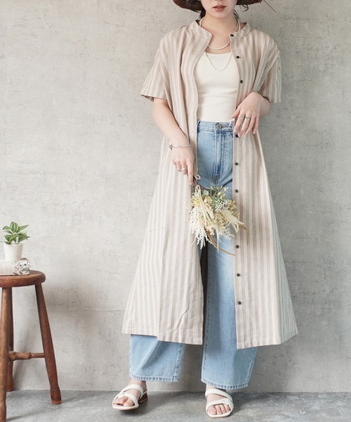 Emma（SELECT LEVERY）（エマ セレクトリベリー）の「マルチストライプシャツワンピース（シャツワンピース・レディース・ベージュ/イエロー・LARGE/MEDIUM）」の2枚目の写真