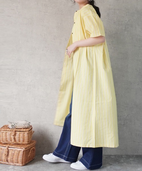 Emma（SELECT LEVERY）（エマ セレクトリベリー）の「マルチストライプシャツワンピース（シャツワンピース・レディース・ベージュ/イエロー・LARGE/MEDIUM）」の4枚目の写真
