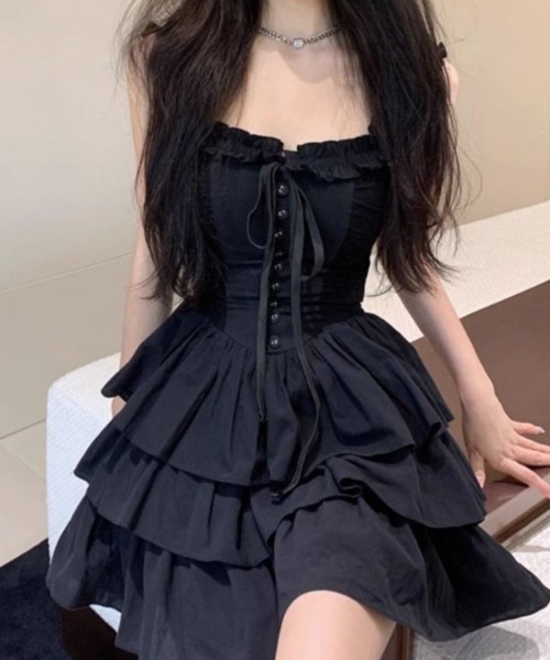 Mejoul（メジュール）の「ティアードフリルミニキャミワンピース（ワンピース・レディース・ブラック・S/M）」の4枚目の写真