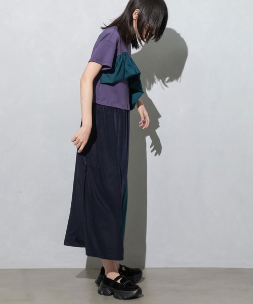 MARECHAL TERRE(マルシャルテル)の「ジョイントフリルワンピース(ワンピース・レディース・ブラック/ダークパープル/カーキ/ネイビー・MEDIUM)」の8枚目の写真