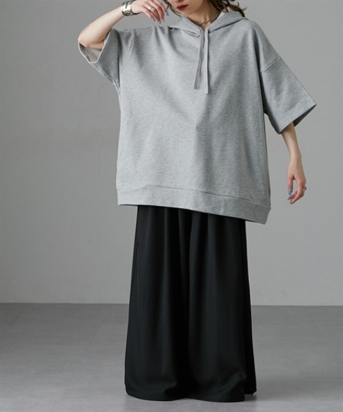 Soiunique（スワユニーク）の「綿１００％厚手素材ゆったりサイズフード付き半袖パーカー　［Soiunique］（パーカー・レディース・イエロー系/杢グレー/ブラック・S～Ｍ/L～LL）」の10枚目の写真