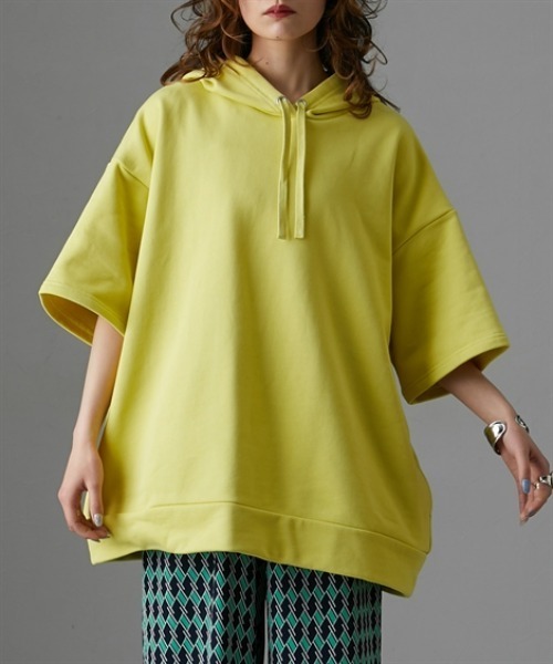 Soiunique（スワユニーク）の「綿１００％厚手素材ゆったりサイズフード付き半袖パーカー　［Soiunique］（パーカー・レディース・イエロー系/杢グレー/ブラック・S～Ｍ/L～LL）」の18枚目の写真