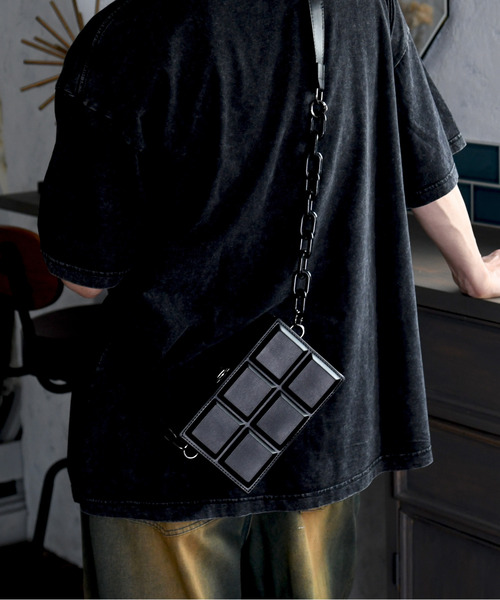 neos（ネオス）の「【neos】合成皮革 ミニ トランク型 ショルダー バッグ（ショルダーバッグ・メンズ・A/B/C・FREE）」の14枚目の写真