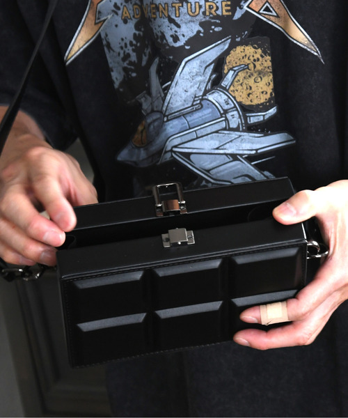 neos（ネオス）の「【neos】合成皮革 ミニ トランク型 ショルダー バッグ（ショルダーバッグ・メンズ・A/B/C・FREE）」の17枚目の写真