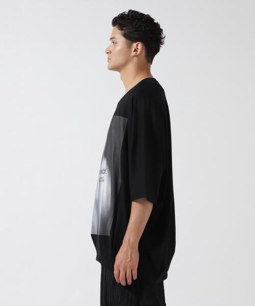 ROYAL FLASH(ロイヤルフラッシュ)の「A.F ARTEFACT/エーエフ・アーティファクト/Type B Dolman Tee(Tシャツ/カットソー・メンズ・ブラック・2/3)」の2枚目の写真