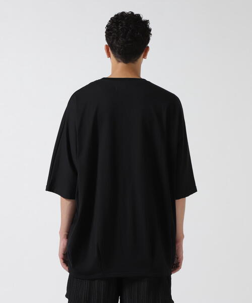 ROYAL FLASH(ロイヤルフラッシュ)の「A.F ARTEFACT/エーエフ・アーティファクト/Type B Dolman Tee(Tシャツ/カットソー・メンズ・ブラック・2/3)」の3枚目の写真