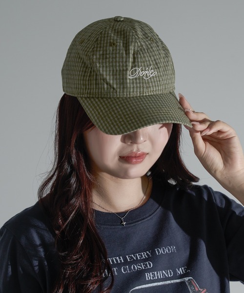 apres jour mignon（アプレジュールミニョン）の「【apresjour mignon×ARIAZ】チェック柄キャップ（キャップ・レディース・カーキ/ネイビー・ONESIZE）」の4枚目の写真