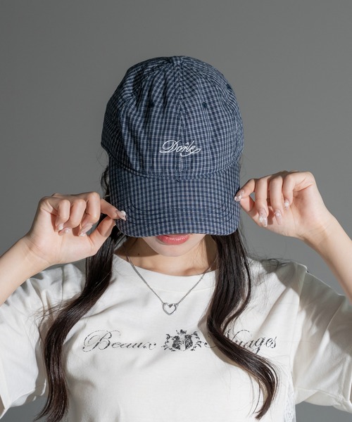 apres jour mignon（アプレジュールミニョン）の「【apresjour mignon×ARIAZ】チェック柄キャップ（キャップ・レディース・カーキ/ネイビー・ONESIZE）」の5枚目の写真
