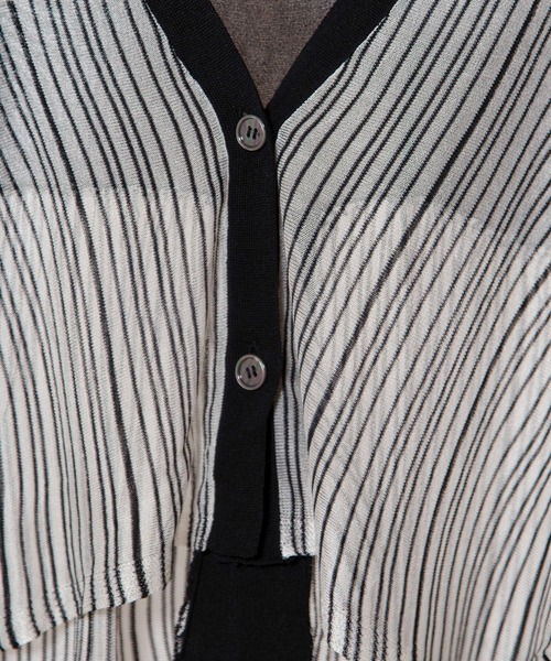 OSMOSIS（オズモーシス）の「シアーストライプニットカーディガン（カーディガン/ボレロ・レディース・ブラック/その他/ライトグリーン・ONE SIZE）」の7枚目の写真