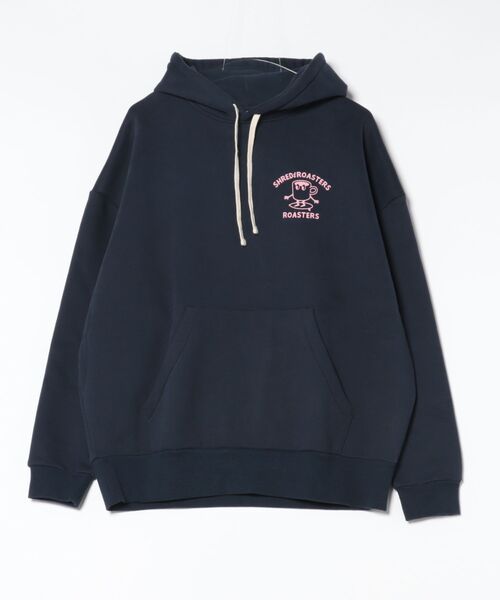 roial（ロイアル）の「HOODIE/ROIAL(ロイアル)コーヒーバッグプリントデザインプルオーバーフーディ（パーカー・メンズ・オートミール/ネイビー・SMALL/MEDIUM/LARGE）」の2枚目の写真