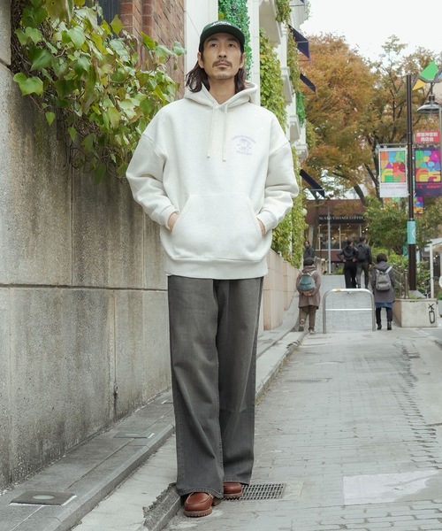 roial（ロイアル）の「HOODIE/ROIAL(ロイアル)コーヒーバッグプリントデザインプルオーバーフーディ（パーカー・メンズ・オートミール/ネイビー・SMALL/MEDIUM/LARGE）」の3枚目の写真