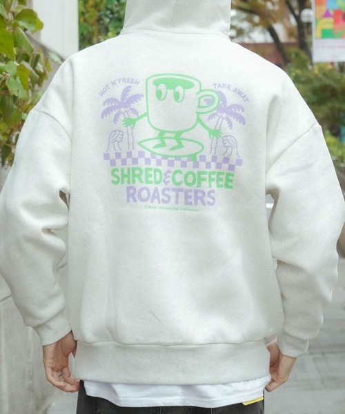 roial（ロイアル）の「HOODIE/ROIAL(ロイアル)コーヒーバッグプリントデザインプルオーバーフーディ（パーカー・メンズ・オートミール/ネイビー・SMALL/MEDIUM/LARGE）」の9枚目の写真