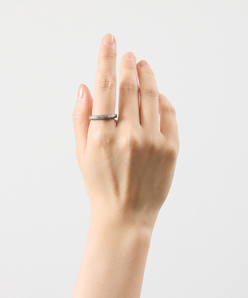GILD(ギルド)の「GILD ギルド / Curved top atypical narrow ring シルバー925エイティピカルナローリング / G251-RI03(リング・メンズ・シルバー/プラチナム/ゴールド・11号/9号/7号/21号/19号/17号/15号/13号)」の21枚目の写真