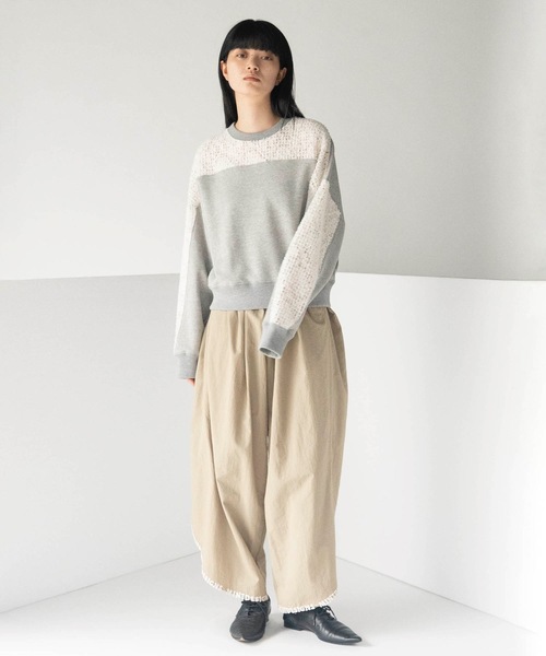 mintdesigns（ミントデザインズ）の「FEATHER LACE SWEAT（スウェット・レディース・グレー/ホワイト・ONESIZE）」の6枚目の写真