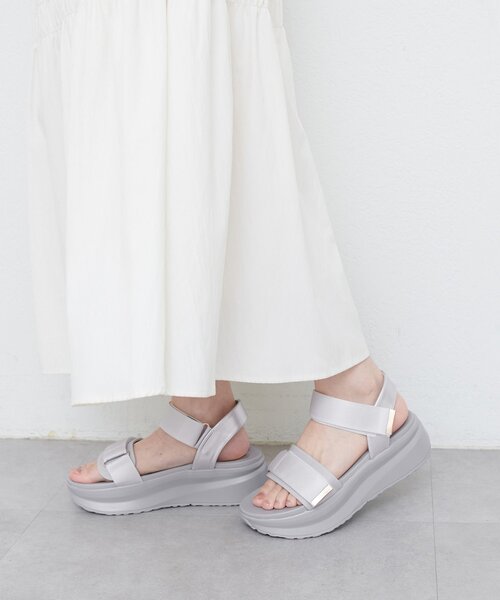 natural couture（ナチュラルクチュール）の「サテンテープスポサン（その他シューズ・レディース・グレー/ブラック/ベージュ・LARGE/MEDIUM/SMALL/X-LARGE）」の5枚目の写真