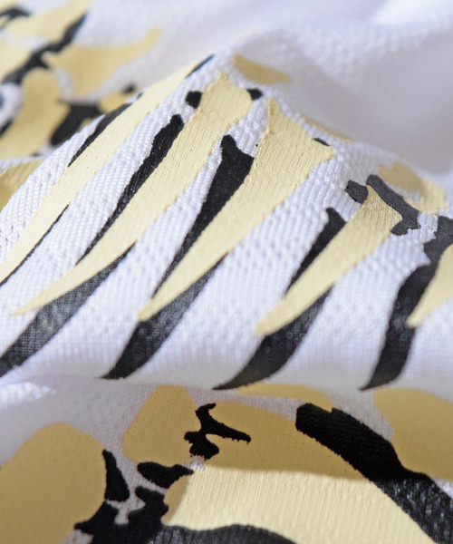 ELDORESO（エルドレッソ）の「Dinosaur Tee / ダイナソーT（Tシャツ/カットソー・メンズ・ブラック/ホワイト/イエロー・SMALL/LARGE/MEDIUM/X-SMALL）」の11枚目の写真