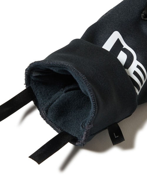 NEW ERA(ニューエラ)の「ニューエラ 手袋 グローブ ブランドロゴ(手袋・メンズ・ブラック系1/ブラック系/ブラック・XL/L/M/S)」の10枚目の写真