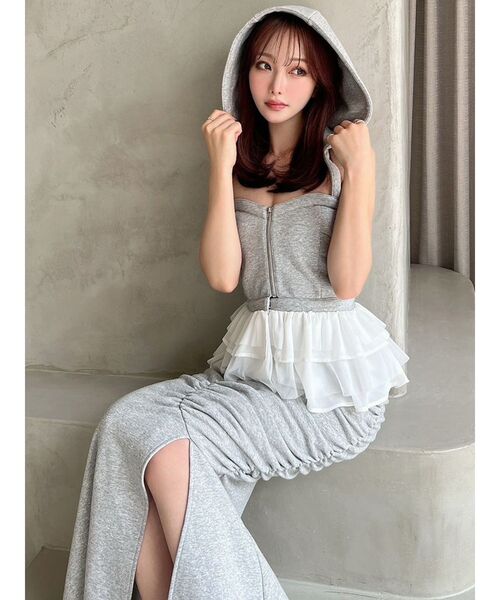 RESEXXY(リゼクシー)の「フーディベアトップス【セットアップ着用可能】(キャミソール・レディース・チャコールグレー/ライトグレー/ブラック・FREE)」の3枚目の写真