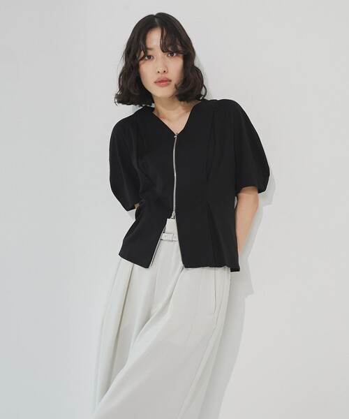 UNITED TOKYO（ユナイテッドトウキョウ）の「ジップアップペプラムトップス｜細見え/ウォッシャブル/Tシャツ/半袖/春服（Tシャツ/カットソー・レディース・ブラック/ホワイト・FREE）」の16枚目の写真