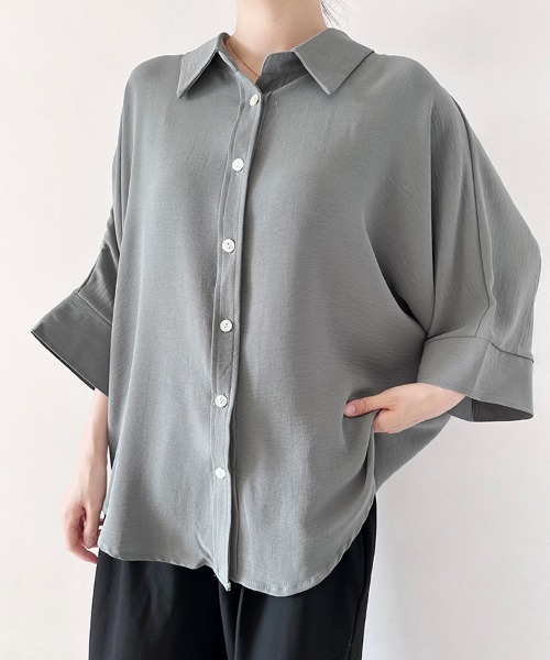 ONEP STAR(ワンピスター)の「7分袖ポンチョ風シャツブラウス(シャツ/ブラウス・レディース・ベージュ/ネイビー/ホワイト/ブラウン/グレー/ブラック/カーキ・FREE)」の21枚目の写真