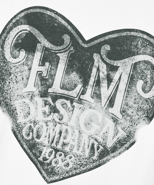 F.ILLUMINATE（フィルミネイト）の「【UNISEX】Filluminate／VintageハートT（Tシャツ/カットソー・レディース・ホワイト/ブラック・SMALL/MEDIUM/LARGE）」の9枚目の写真