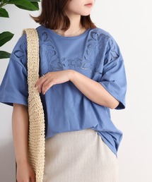 花柄カットワーク刺繍ルーズカットソー