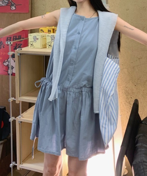 Achic(アシック)の「ウエストリボンギャザーノースリーブワンピース(ワンピース・レディース・ブルー/レッド・M)」の10枚目の写真