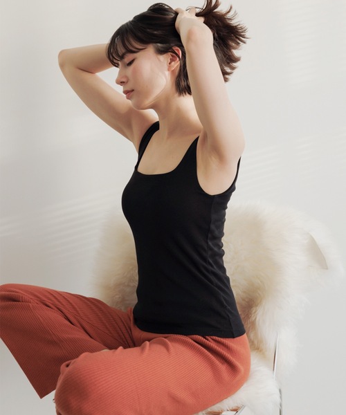 SKIMS ブラックハートカットアウト タンクトップ セール】【LVEU.】カットアウトデザインタンクトップ / トップス