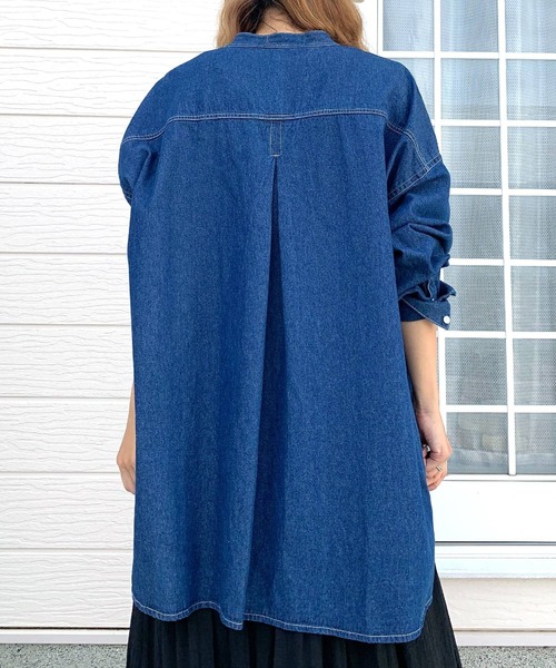 Q（キュー）の「バンドカラーデニムシャツ（シャツ/ブラウス・レディース・ブラック/ネイビー・MEDIUM）」の17枚目の写真