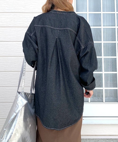 Q（キュー）の「バンドカラーデニムシャツ（シャツ/ブラウス・レディース・ブラック/ネイビー・MEDIUM）」の19枚目の写真