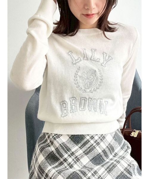 lily brown ロゴ付きラメトップス Lily Brown （リリーブラウン)ラメジャガードロゴニットトップス