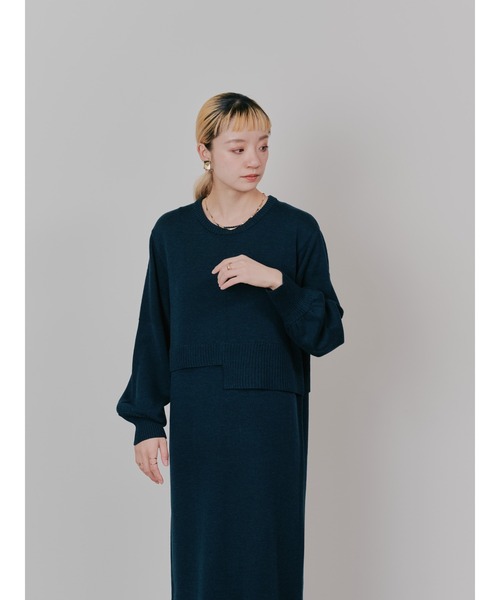 TEVALT（ヴァレット）の「レイヤードライクニットワンピース（ワンピース・レディース・ロイヤルブルー/ブラック/チャコールグレー・38）」の20枚目の写真