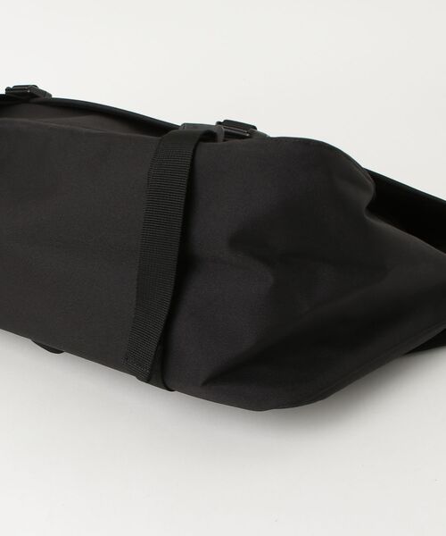 Carhartt（カーハート）の「【Carhartt WIP】JAKE MESSENGER BAG（メッセンジャーバッグ・メンズ・ブラック/ブラウン・ONE SIZE）」の7枚目の写真