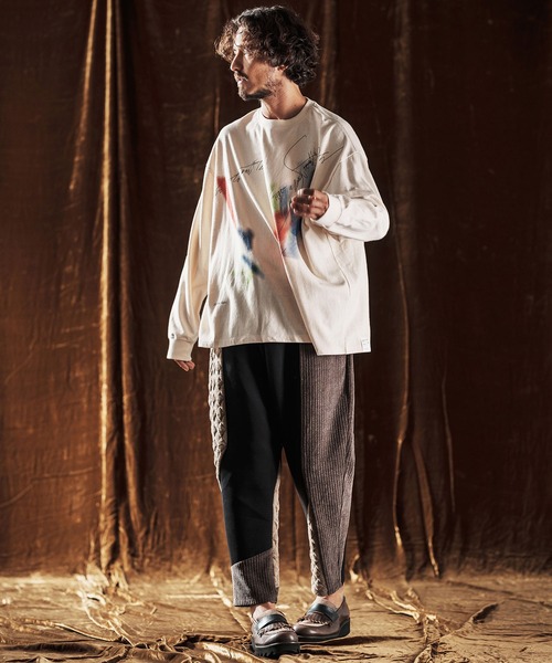 ANGENEHM（アンゲネーム）の「mlt5352-Printed Long Sleeve T-Shirt -handwriting-esque- ロングスリーブTシャツ(AG05-024acf)（Tシャツ/カットソー・メンズ・ブラック/ナチュラル・L/M/S）」の6枚目の写真