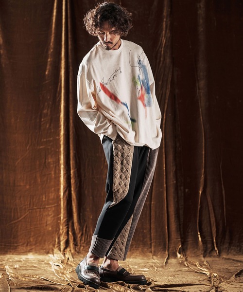 ANGENEHM（アンゲネーム）の「mlt5352-Printed Long Sleeve T-Shirt -handwriting-esque- ロングスリーブTシャツ(AG05-024acf)（Tシャツ/カットソー・メンズ・ブラック/ナチュラル・L/M/S）」の7枚目の写真