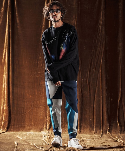 ANGENEHM（アンゲネーム）の「mlt5352-Printed Long Sleeve T-Shirt -handwriting-esque- ロングスリーブTシャツ(AG05-024acf)（Tシャツ/カットソー・メンズ・ブラック/ナチュラル・L/M/S）」の12枚目の写真