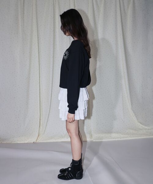 SEQUENZ（シークエンズ）の「※WEB限定 / スタースタッズ / ロゴ裏毛スウェット / sqnz star studs logo sweat（スウェット・メンズ・その他1/グレー/ブラック・SMALL/LARGE/MEDIUM）」の4枚目の写真